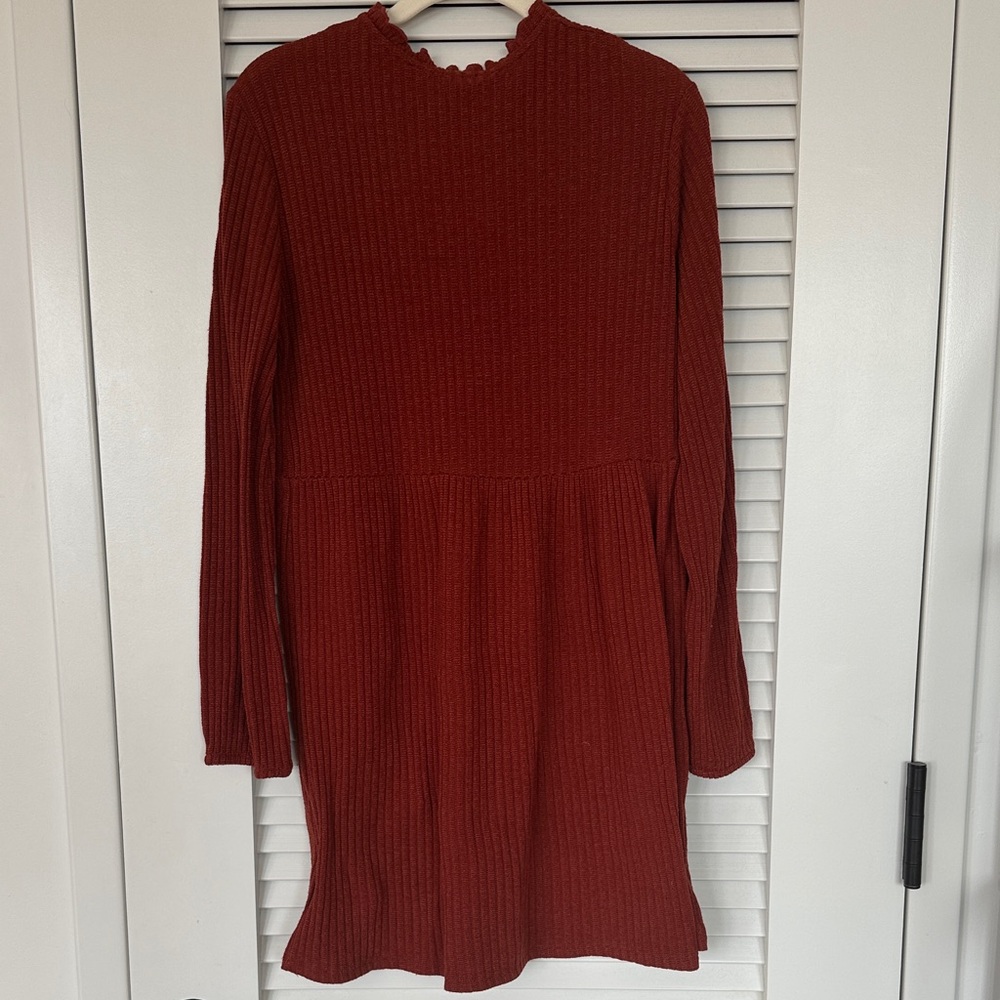 Zara Ribbed V-Neck Long Sleeve Dress in Rust - Picture 3 of 3